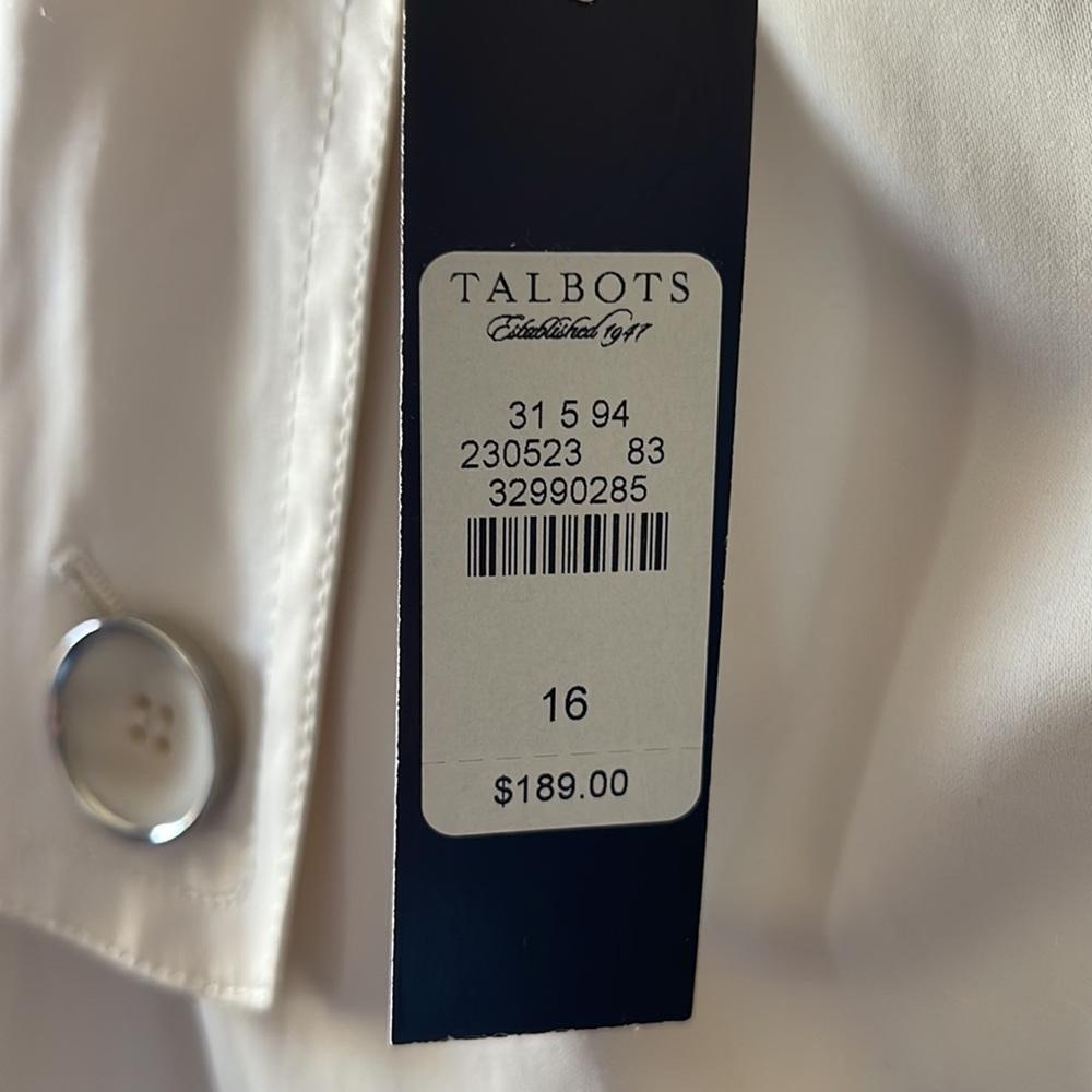 Talbots rain coat - Picture 3 of 5